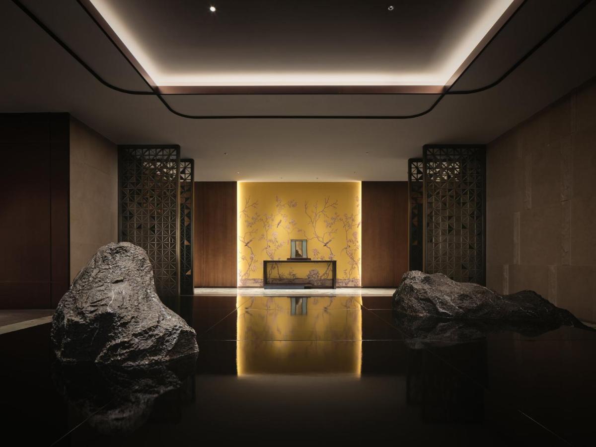 Hualuxe Kunshan Huaqiao By Ihg - F1 Racing Preferred Hotel Exterior foto